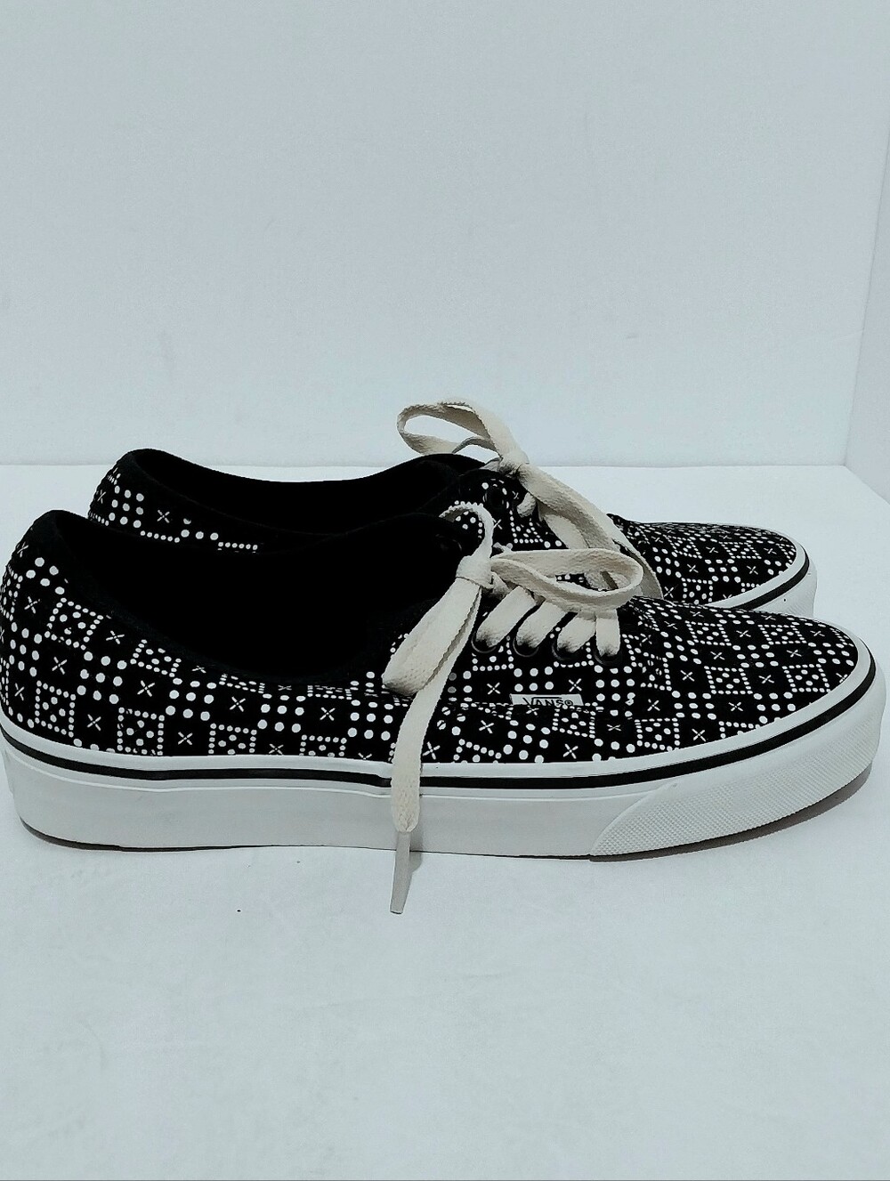 Vans Checker Dot Sneakers, NEW,‎ Size 8.5|EUR 39